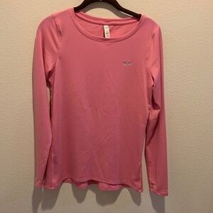 Under Armour Heat Gear. Womens. Light Pink. Long Sleeve. SM/P.​​​​​​​​​​​​​​​​​